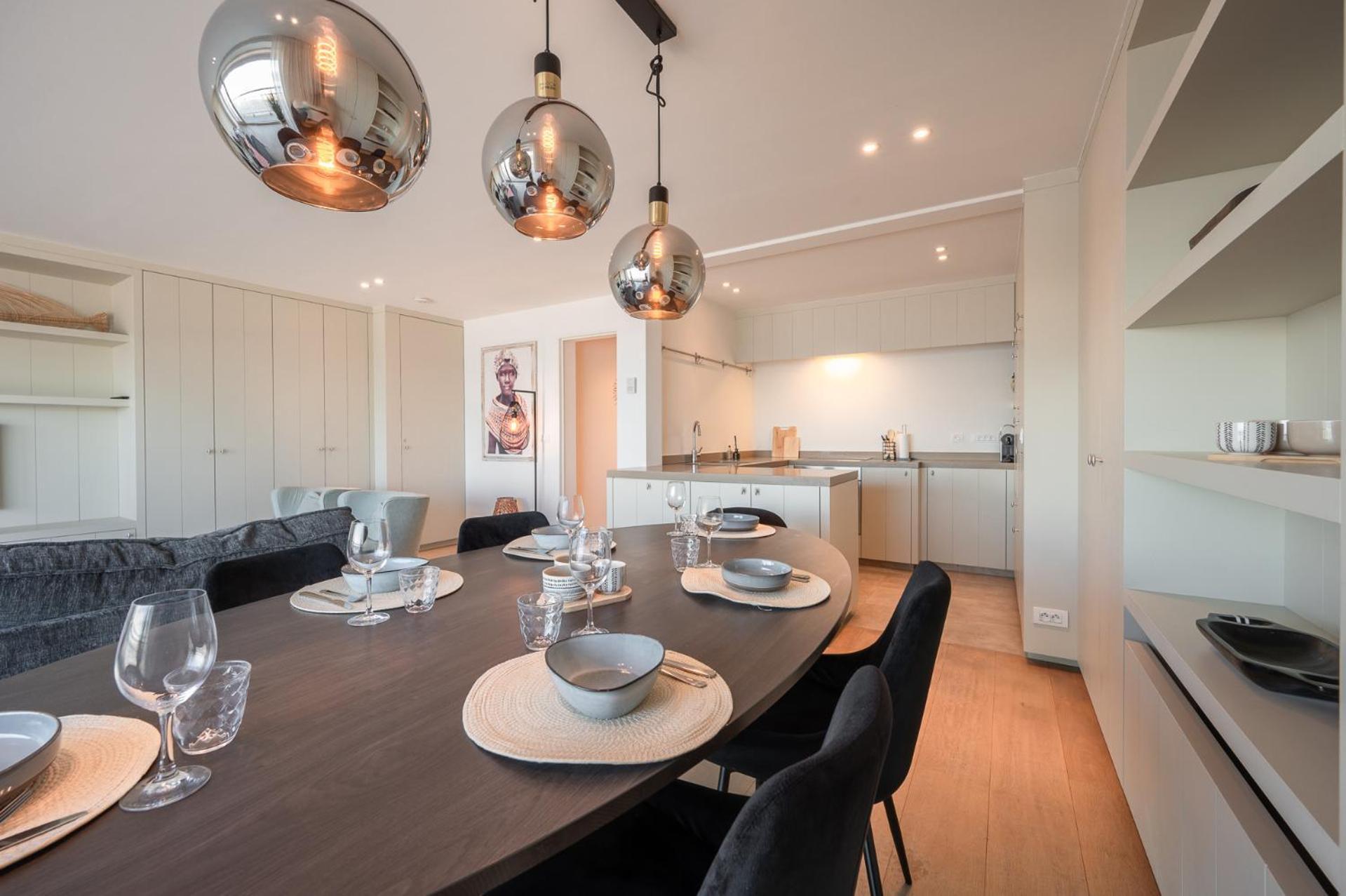 7E Verdiep Appartement Op De Zeedijk In Knokke Voor Max 6 Personen エクステリア 写真